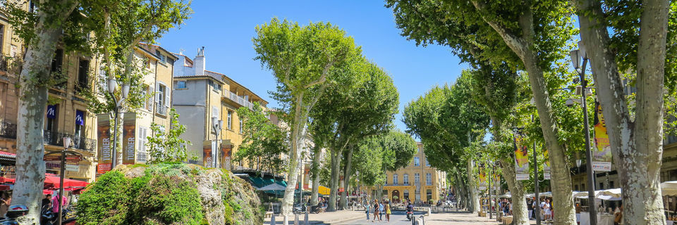 town square in Aix en Provence