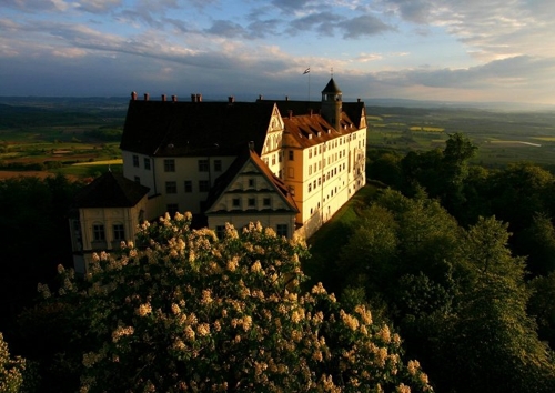 Large photo of Constance