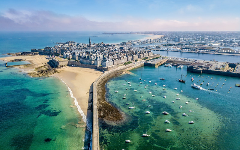 saint malo fortified old town brittany