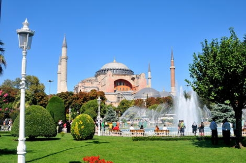 Large photo of Istanbul