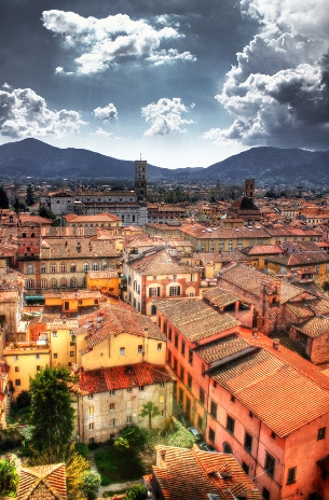Large photo of Lucca