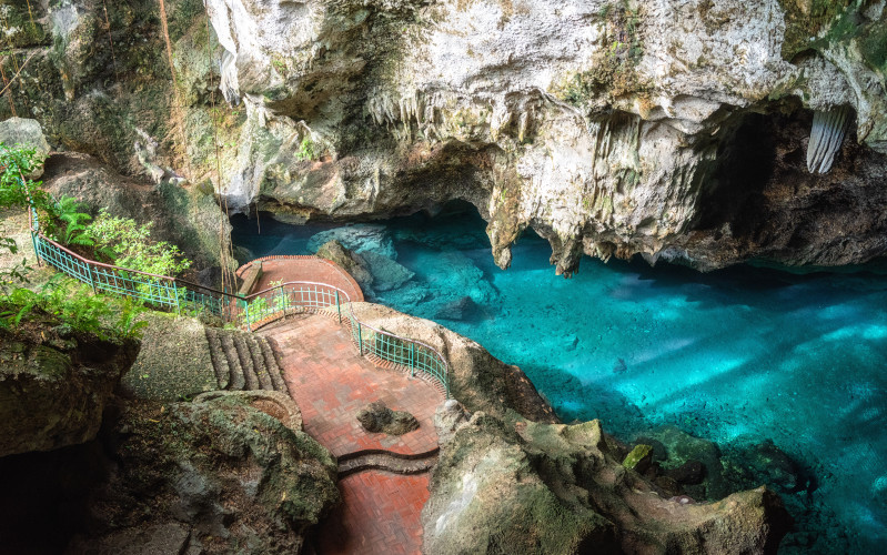 underground lake in Santo Domingo called the 3 eyes dominican republic