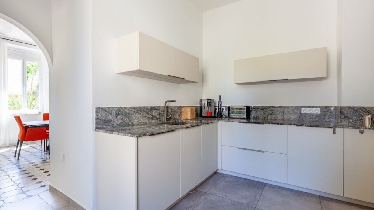 Photo of Marseille luxury villa with pool