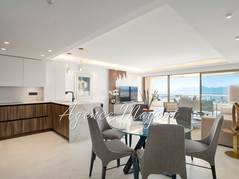 Spectacular 3 bed apartment in the Californie area of Cannes Accommodation in Cannes