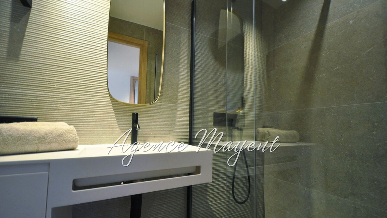 Photo of 3 bedrooms in a prestigious residence off the Croisette in Cannes