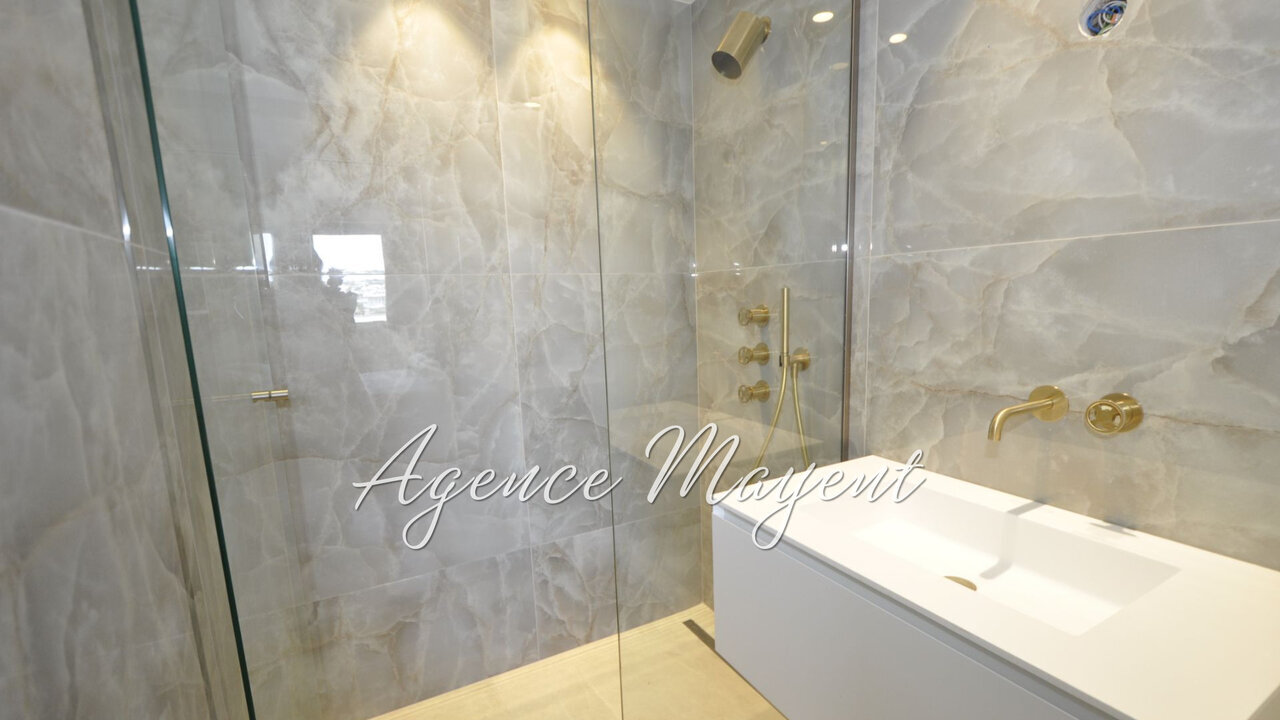 Photo of Cannes Croisette 3 bed apartment 90m2