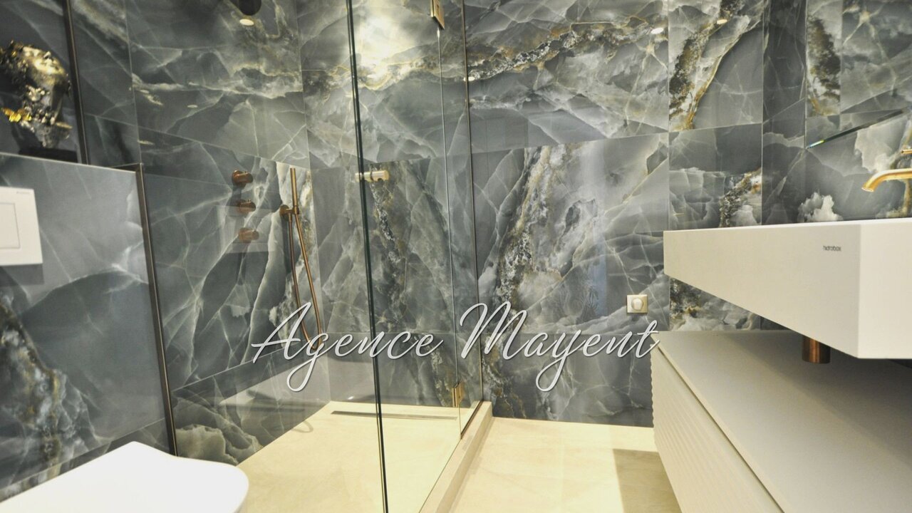 Photo of Cannes Croisette 3 bed apartment 90m2