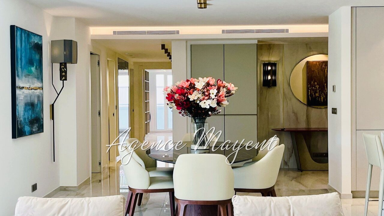 Photo of Magnificent 2 bed garden flat on the Croisette in Cannes