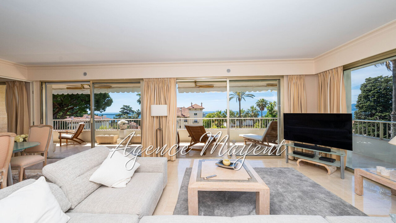 Photo of Californie 2 bed apartment with two terraces & a shared pool