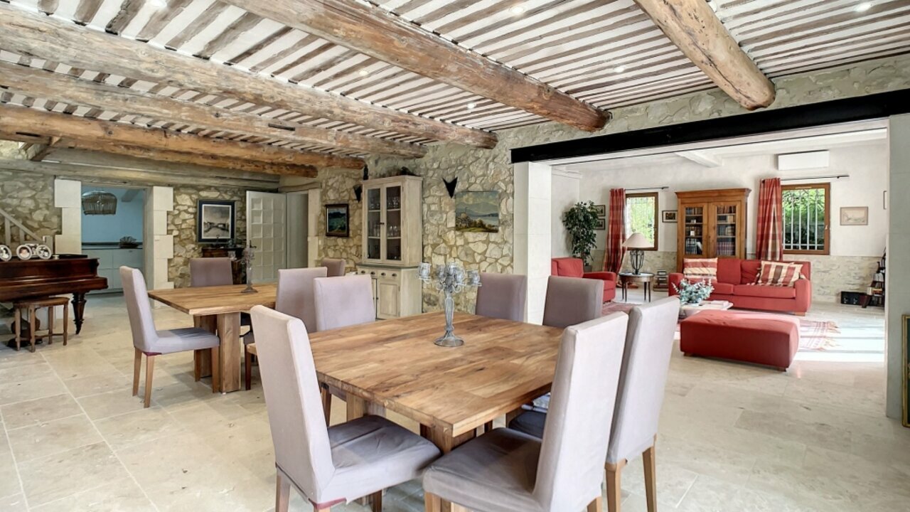 Photo of Stunning large house between Luberon & Avignon
